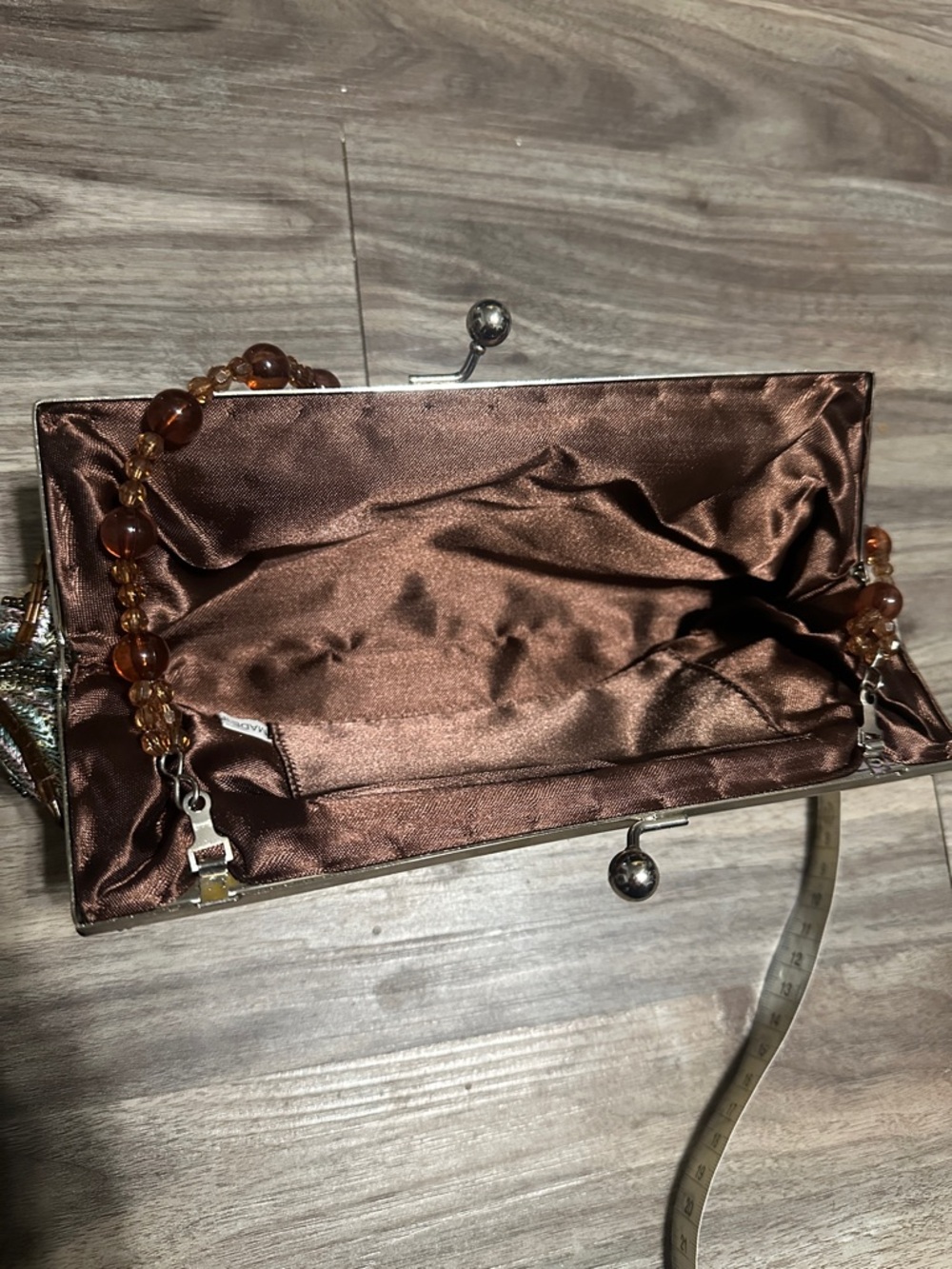 Statement Beaded Handbag ✨ Unique Vintage-Inspired Clutch. - Picture 4 of 9